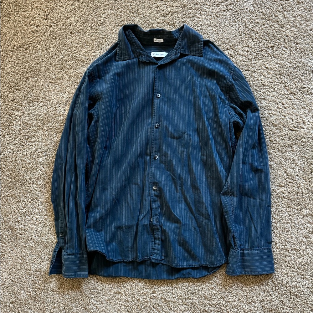 Calvin Klein button down size L